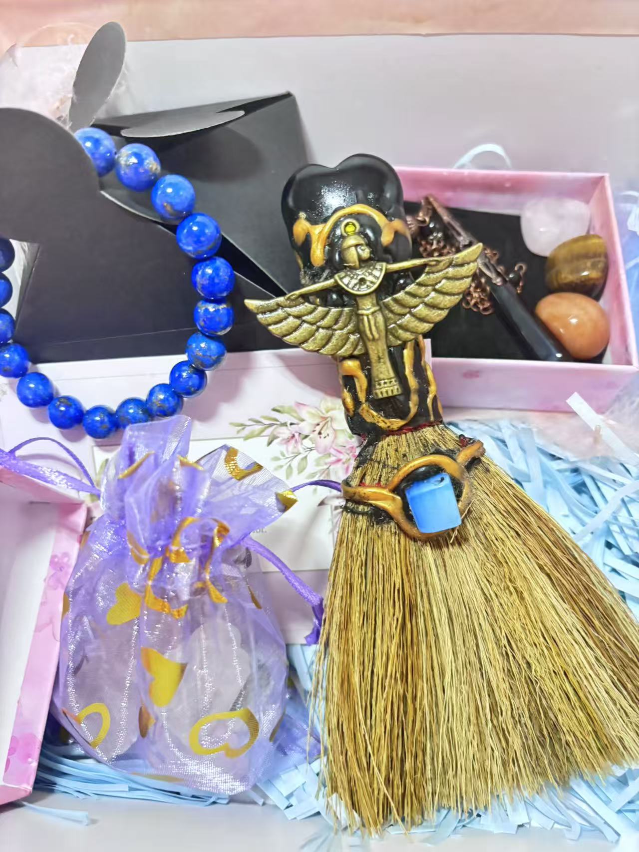 12 Zodiac Crystal Mystery Box