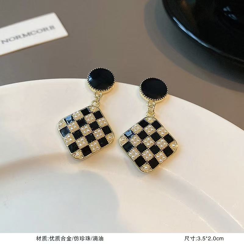 Hypoallergenic Silver Needle Earring Collection (Studs, Drops & Clips