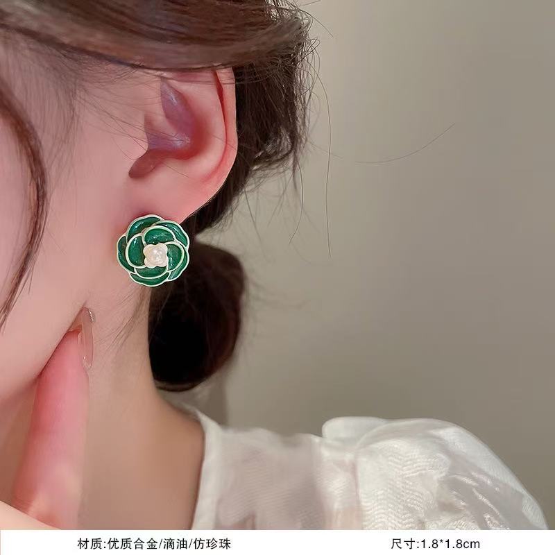 Hypoallergenic Silver Needle Earring Collection (Studs, Drops & Clips